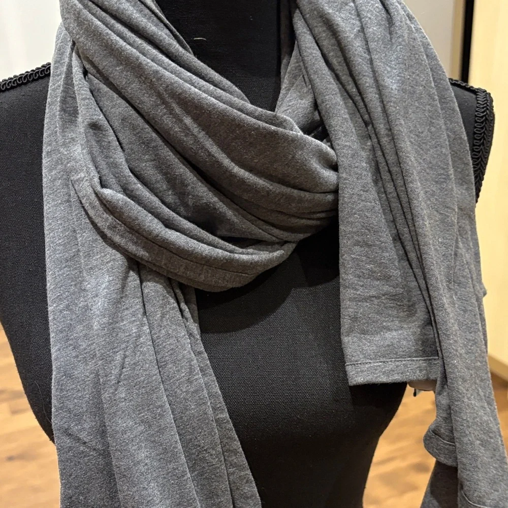 Exifficio Insect Repellent Elegant Gray Scarf